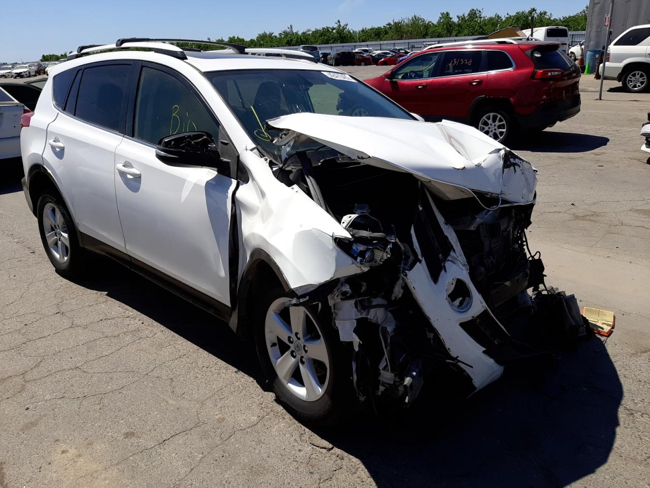 TOYOTA RAV4 XLE 2013 with VIN JTMWFREV6D5008257 - Photo from auction