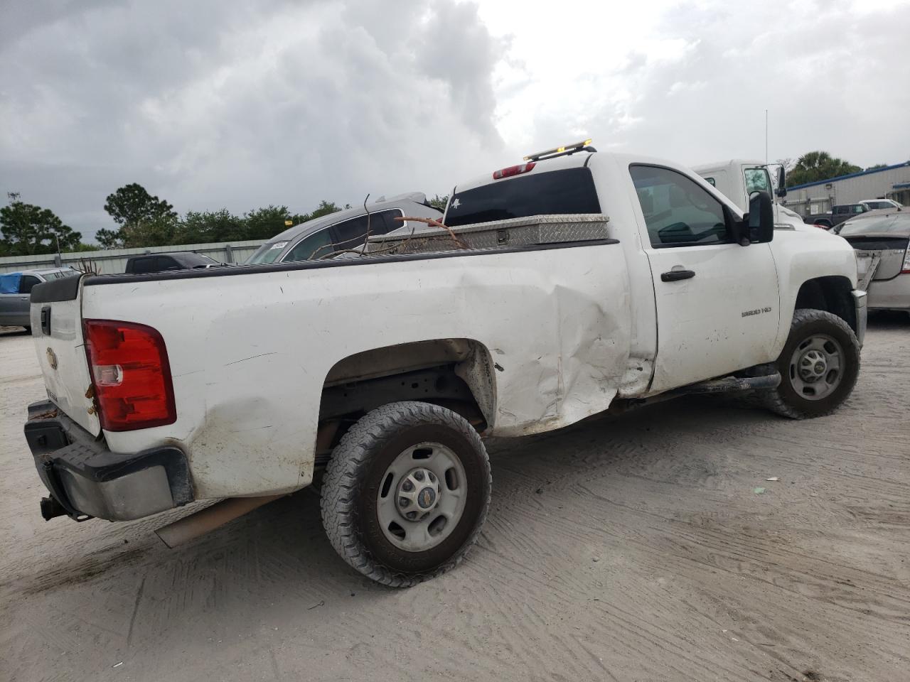 Photo 9 from auction – 2013 CHEVROLET SILVERADO with VIN 1GC0CVCG3DF191106