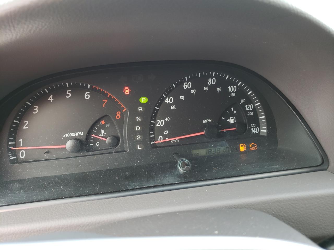 Photo 8 from auction – 2003 TOYOTA CAMRY LE with VIN 4T1BE30K43U658734