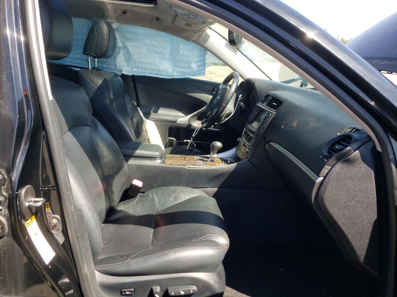 Photo 5 from auction – 2012 LEXUS IS 250 with VIN JTHBF5C29C2102129