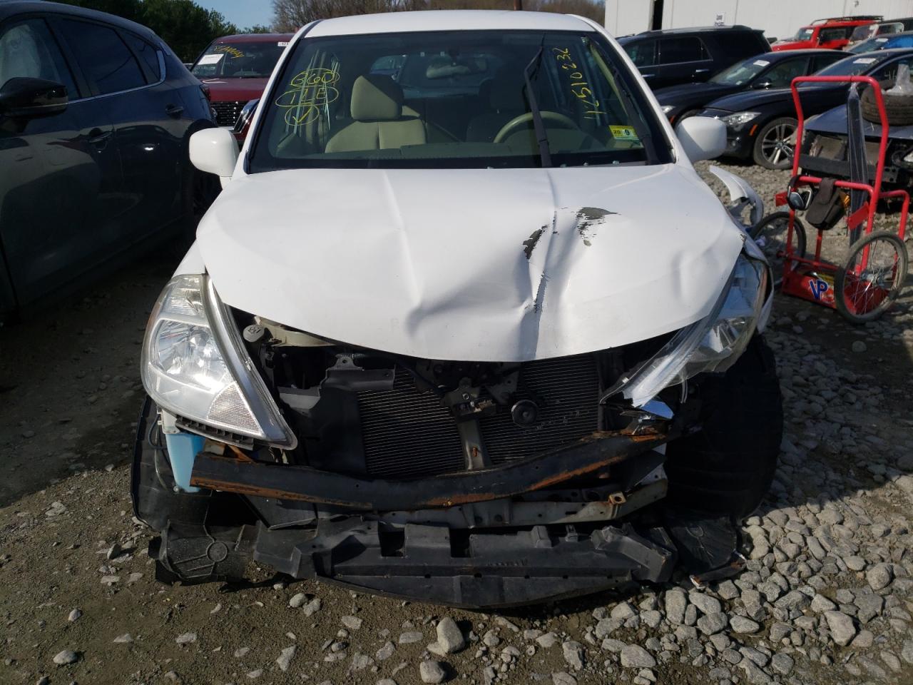 Photo 9 from auction – 2009 NISSAN VERSA S with VIN 3N1BC13E39L379057