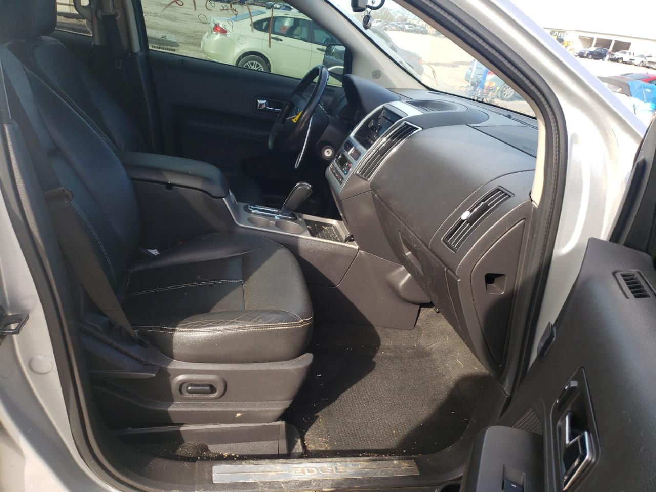 Photo 5 from auction – 2010 FORD EDGE LIMIT with VIN 2FMDK3KC4ABB01378
