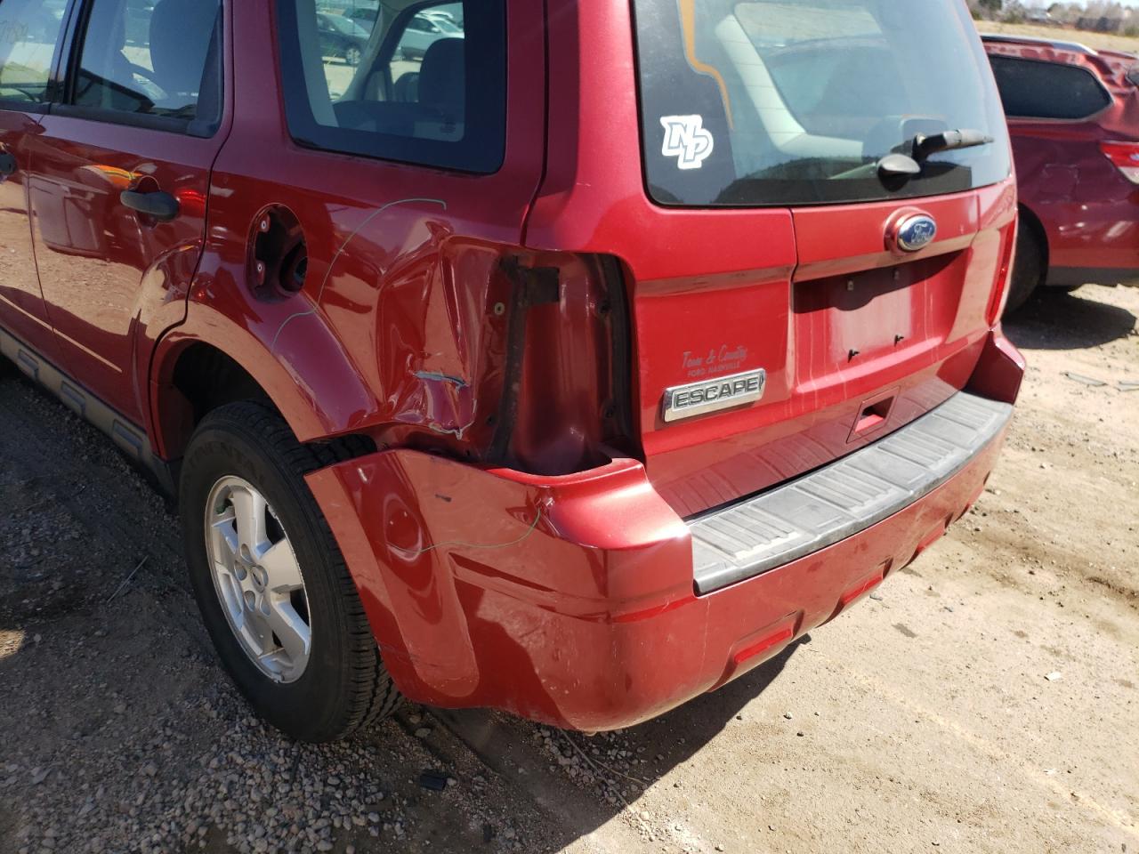 Photo 9 from auction – 2011 FORD ESCAPE XLS with VIN 1FMCU9C76BKC31051