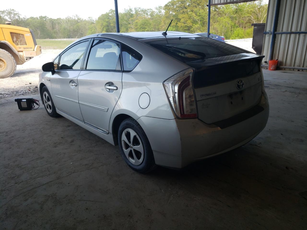 Photo 3 from auction – 2012 TOYOTA PRIUS with VIN JTDKN3DU2C1505318