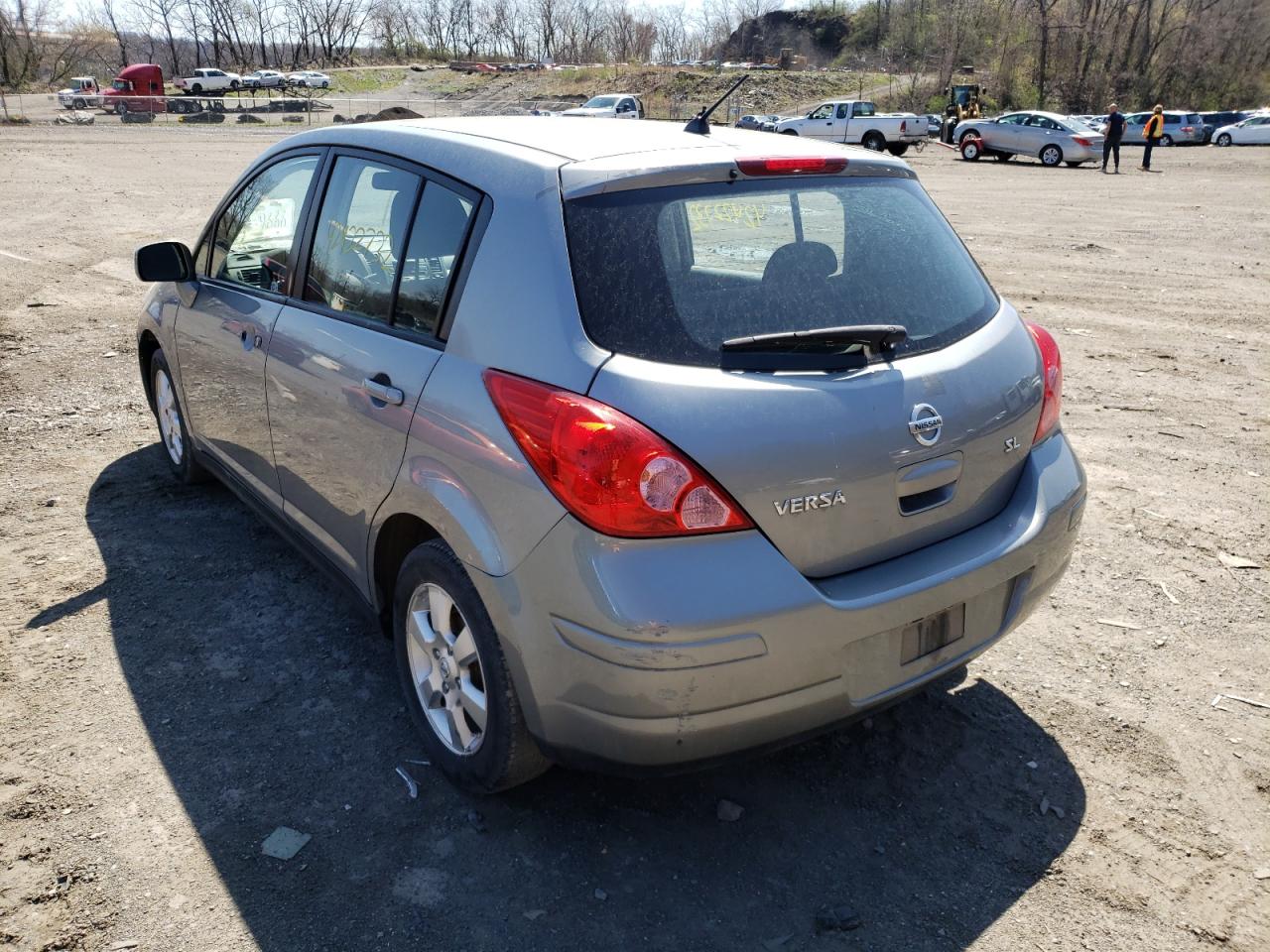 Photo 3 from auction – 2009 NISSAN VERSA S with VIN 3N1BC13E59L419929