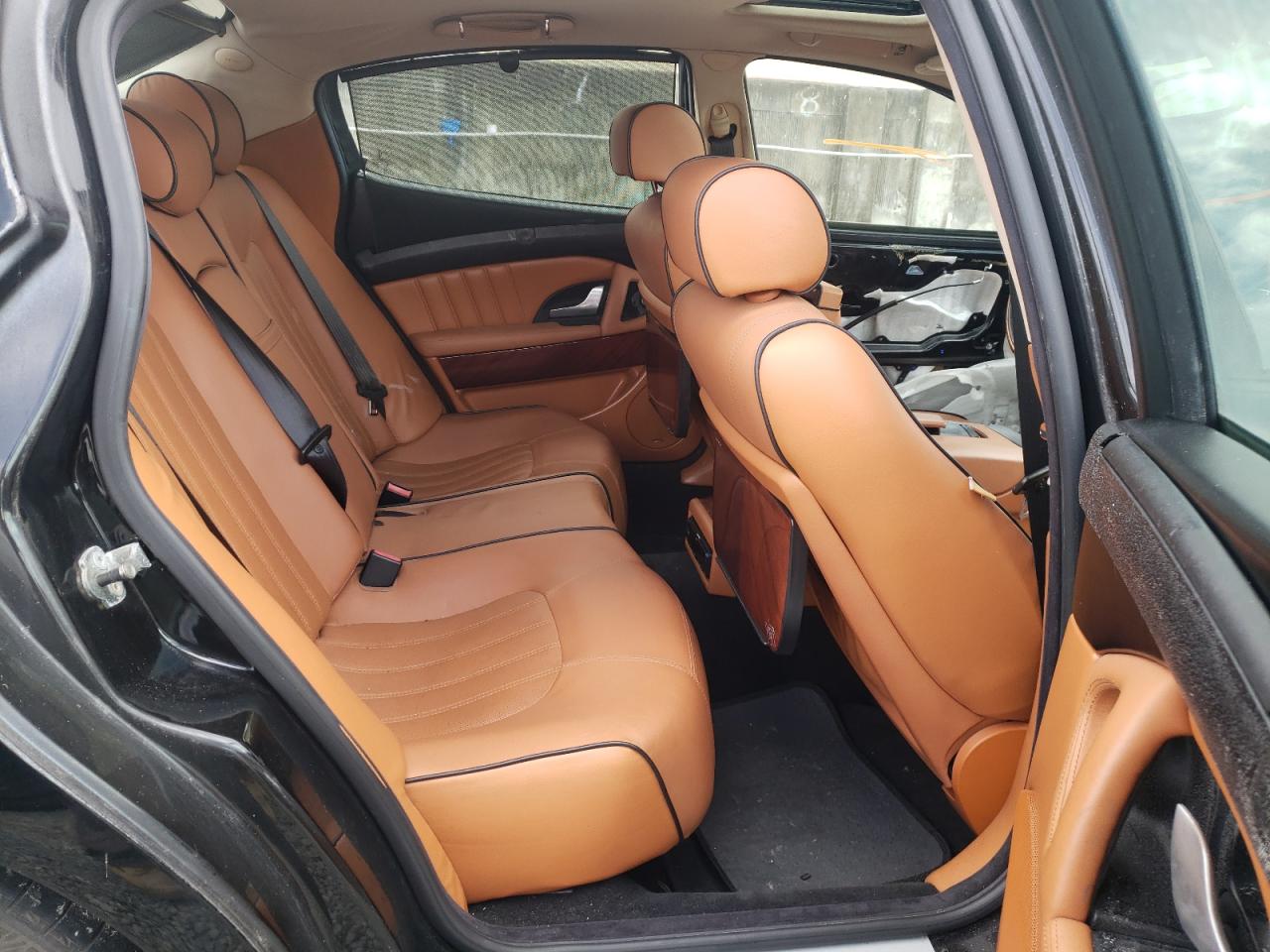 Photo 6 from auction – 2005 MASERATI QUATTROPOR with VIN ZAMCE39A150018182