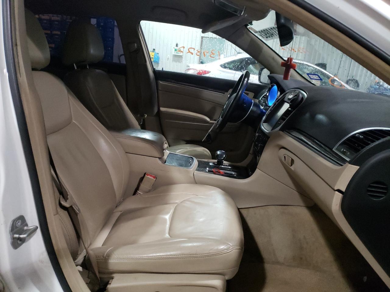 Photo 5 from auction – 2014 CHRYSLER 300 with VIN 2C3CCAAG9EH178812
