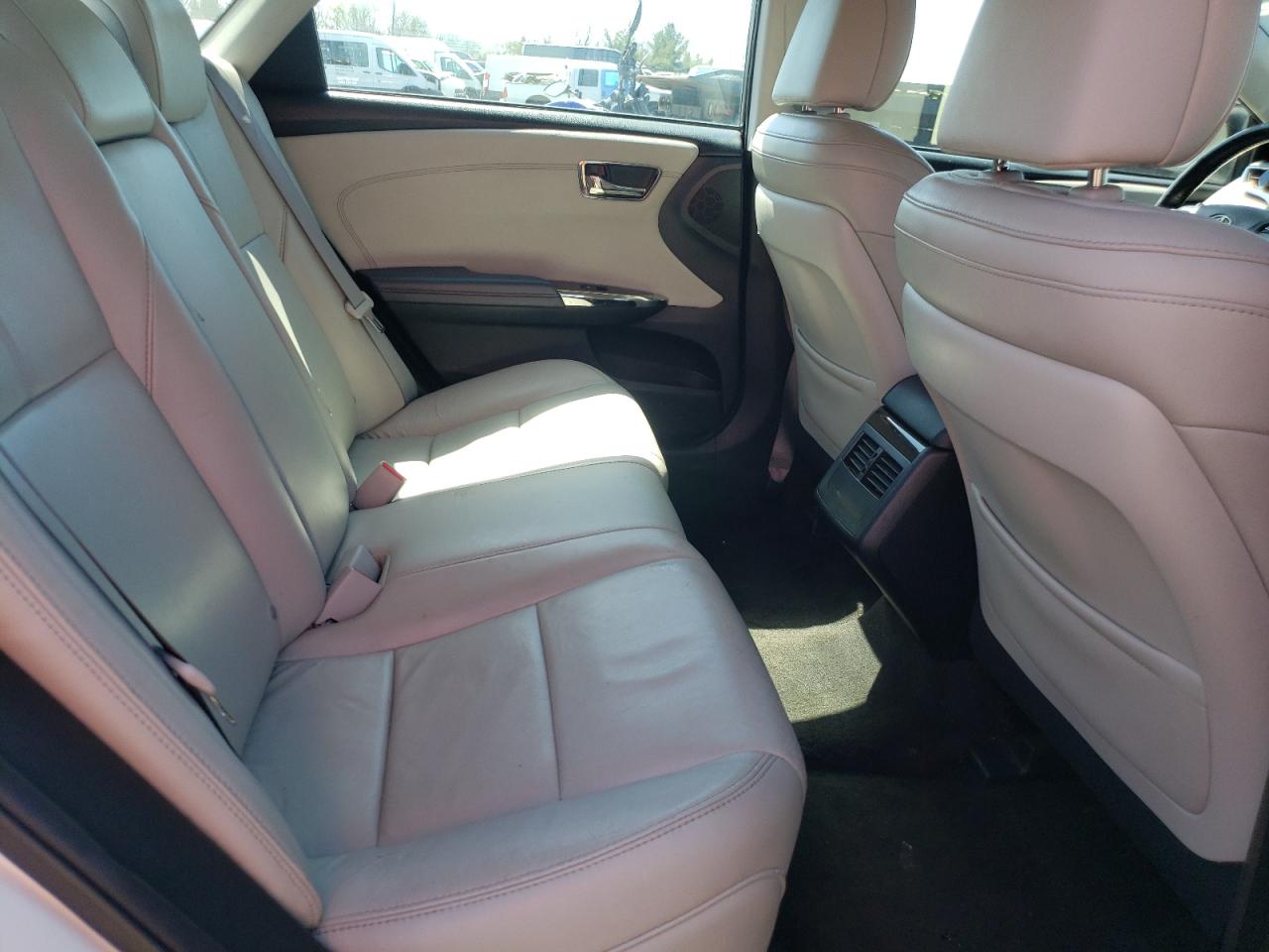 Фото 6 с аукциона – 2014 TOYOTA AVALON BAS с VIN 4T1BK1EB7EU096935