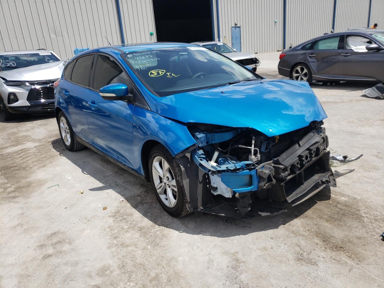FORD FOCUS SE 2013 with VIN 1FADP3K21DL225826 - Photo from auction