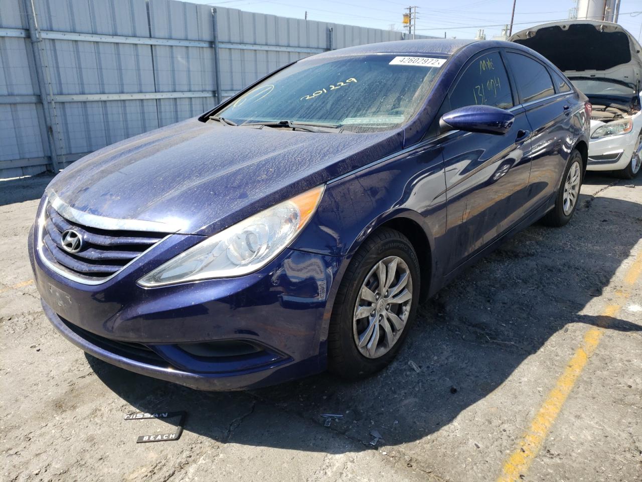 Photo 2 from auction – 2012 HYUNDAI SONATA GLS with VIN 5NPEB4AC9CH482636
