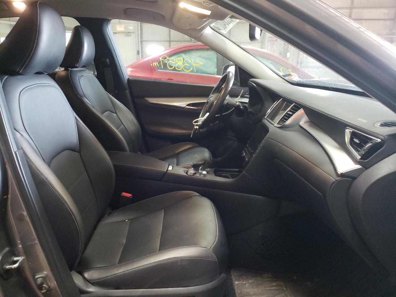 Photo 5 from auction – 2019 INFINITI QX50 ESSEN with VIN 3PCAJ5M31KF106089