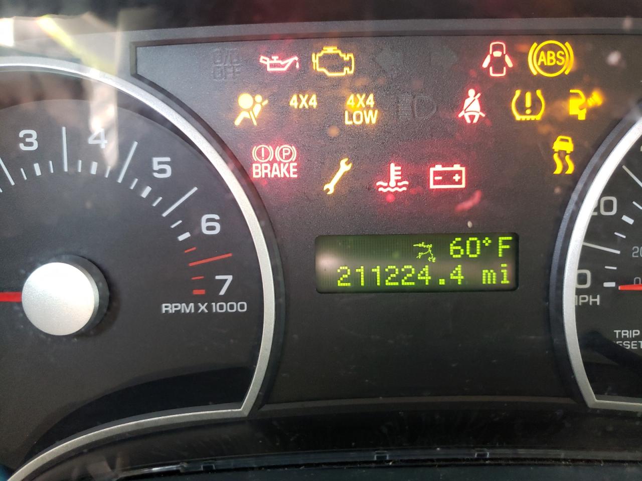 Photo 8 from auction – 2006 FORD EXPLORER X with VIN 1FMEU73E86UA73026