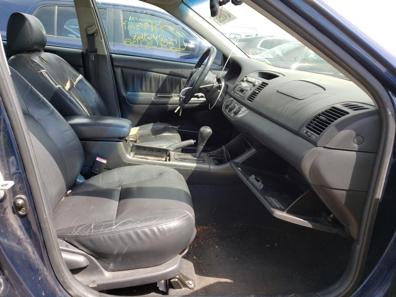 Photo 5 from auction – 2002 TOYOTA CAMRY LE with VIN 4T1BF32K92U510944