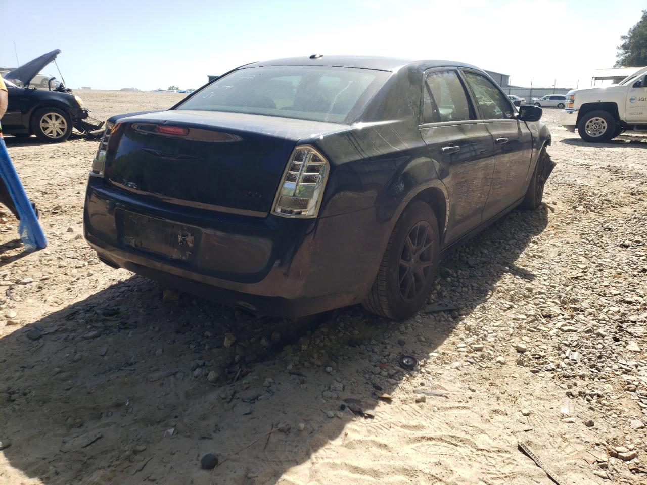Photo 4 from auction – 2013 CHRYSLER 300 with VIN 2C3CCAAG6DH607077