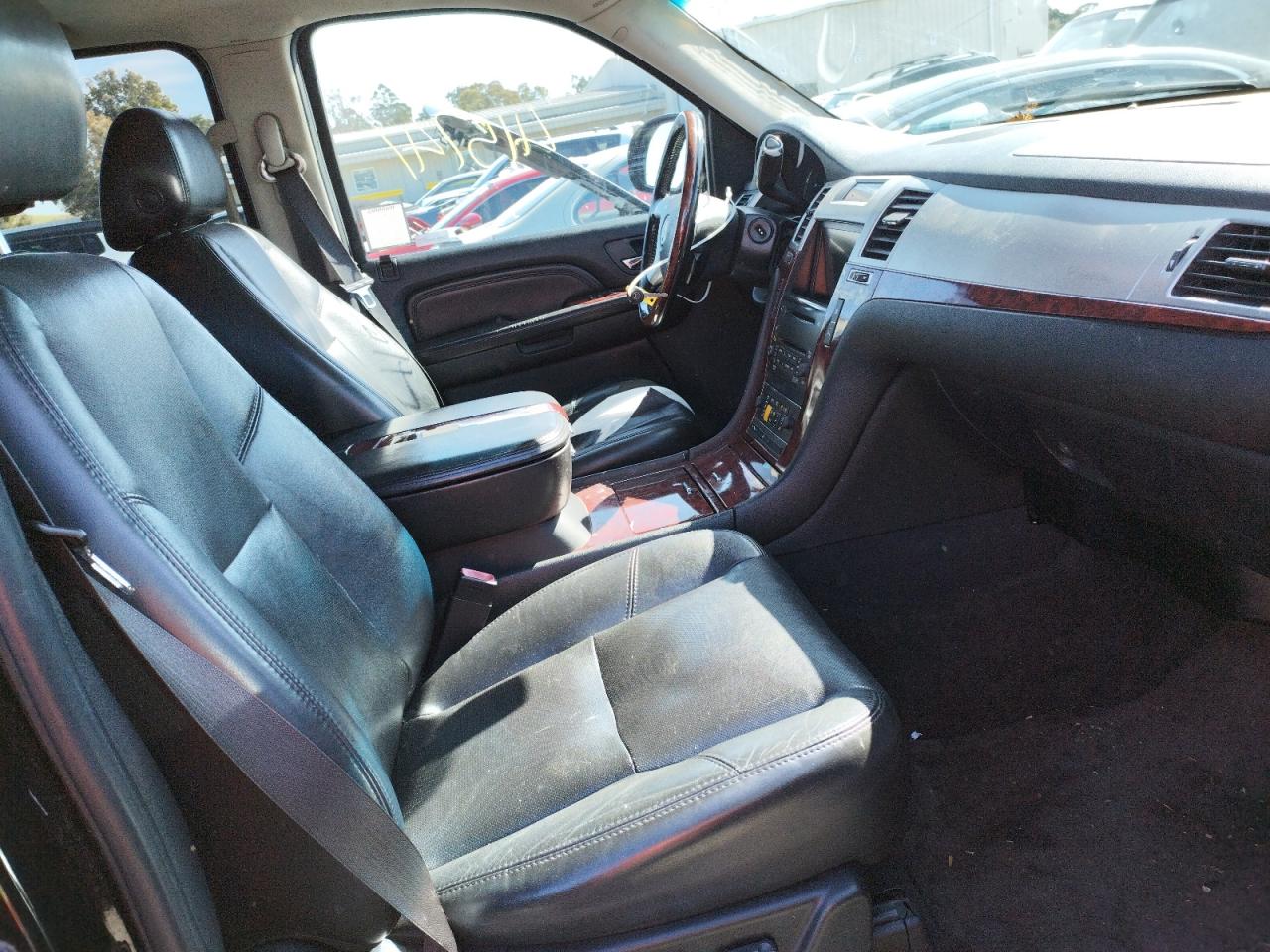 Photo 5 from auction – 2007 CADILLAC ESCALADE E with VIN 1GYFK66837R287189
