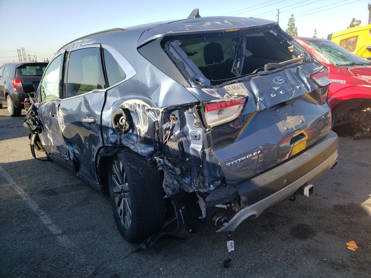 Photo 3 from auction – 2020 FORD ESCAPE TIT with VIN 1FMCU9J90LUC12053