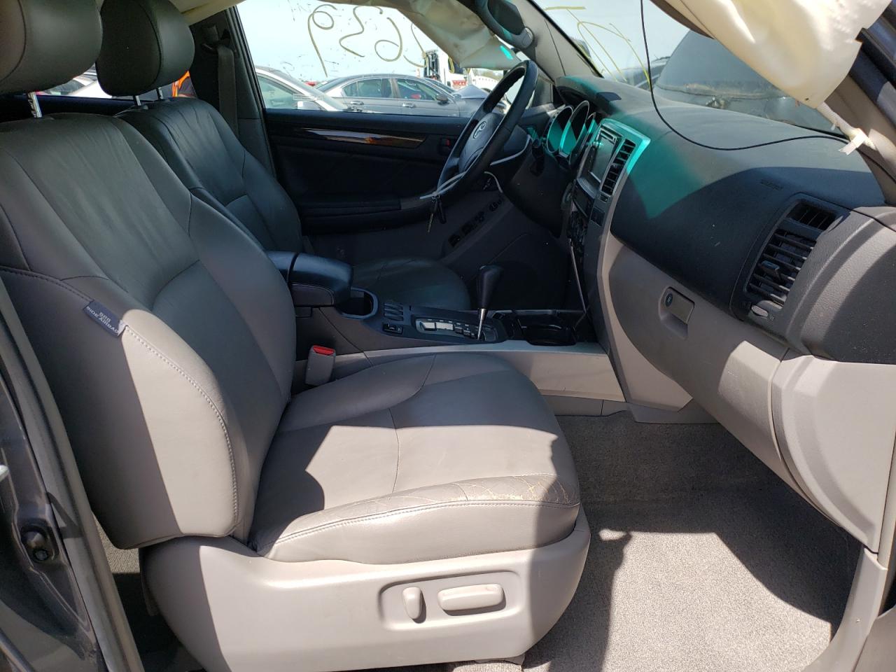 Photo 5 from auction – 2006 TOYOTA 4RUNNER LI with VIN JTEZU17R460081661