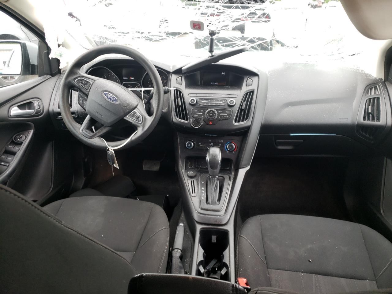 Photo 9 from auction – 2018 FORD FOCUS SE with VIN 1FADP3K25JL256217