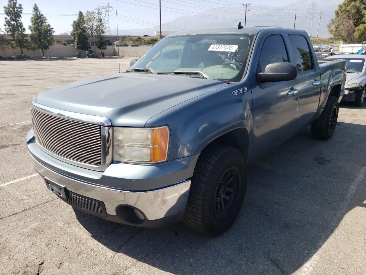Photo 2 from auction – 2007 GMC NEW SIERRA with VIN 2GTEC13C671525488