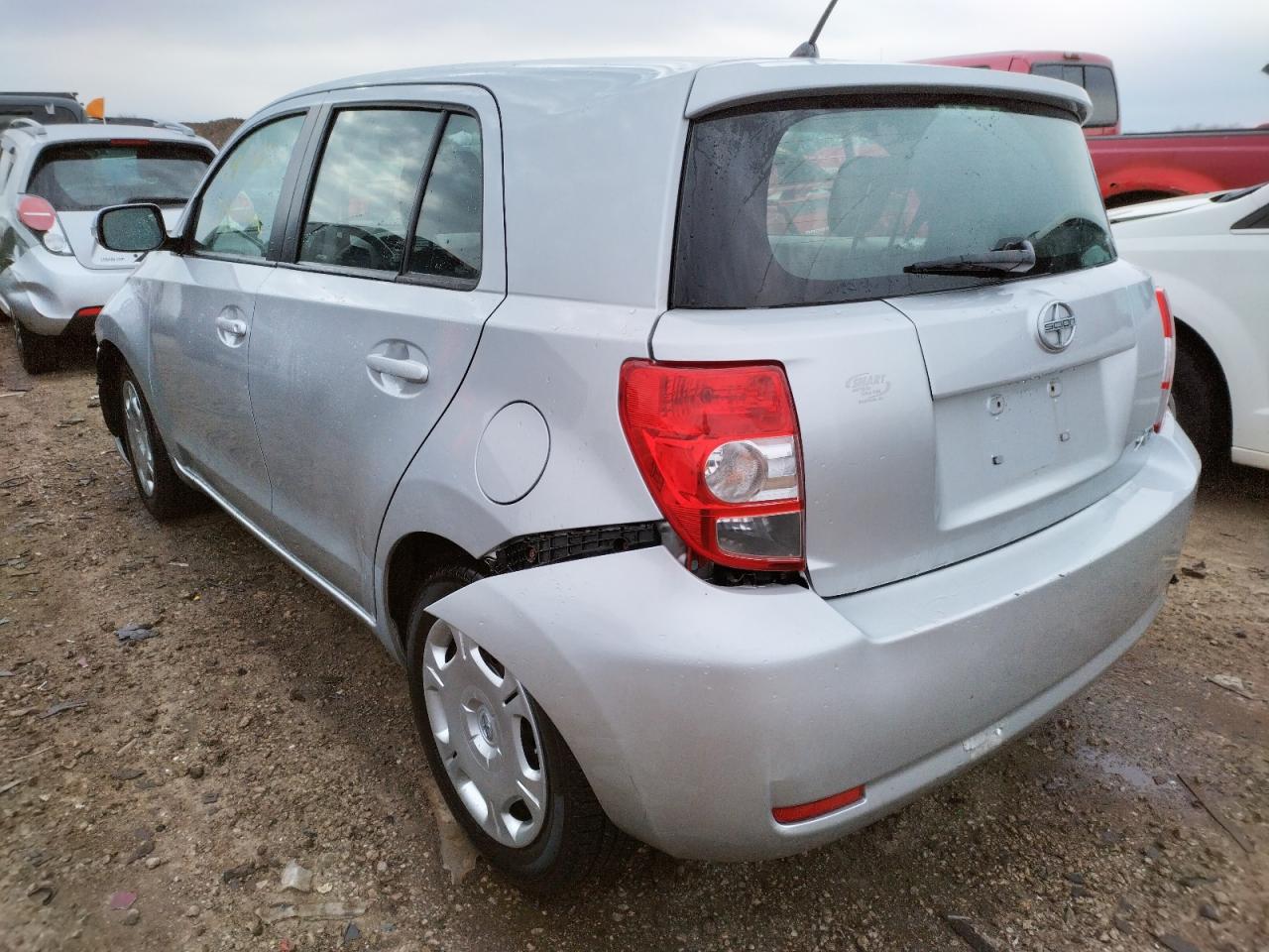 Photo 3 from auction – 2009 TOYOTA SCION XD with VIN JTKKU10449J043133