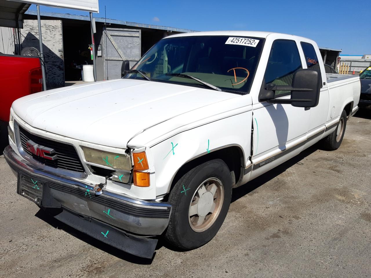 Photo 2 from auction – 1996 GMC SIERRA C15 with VIN 1GTEC19M3TE544038