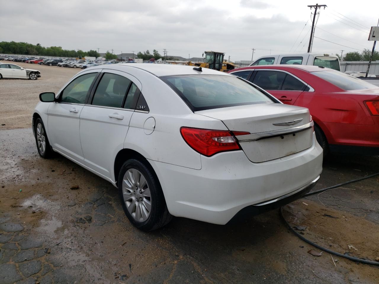 Photo 3 from auction – 2014 CHRYSLER 200 LX with VIN 1C3CCBABXEN205842