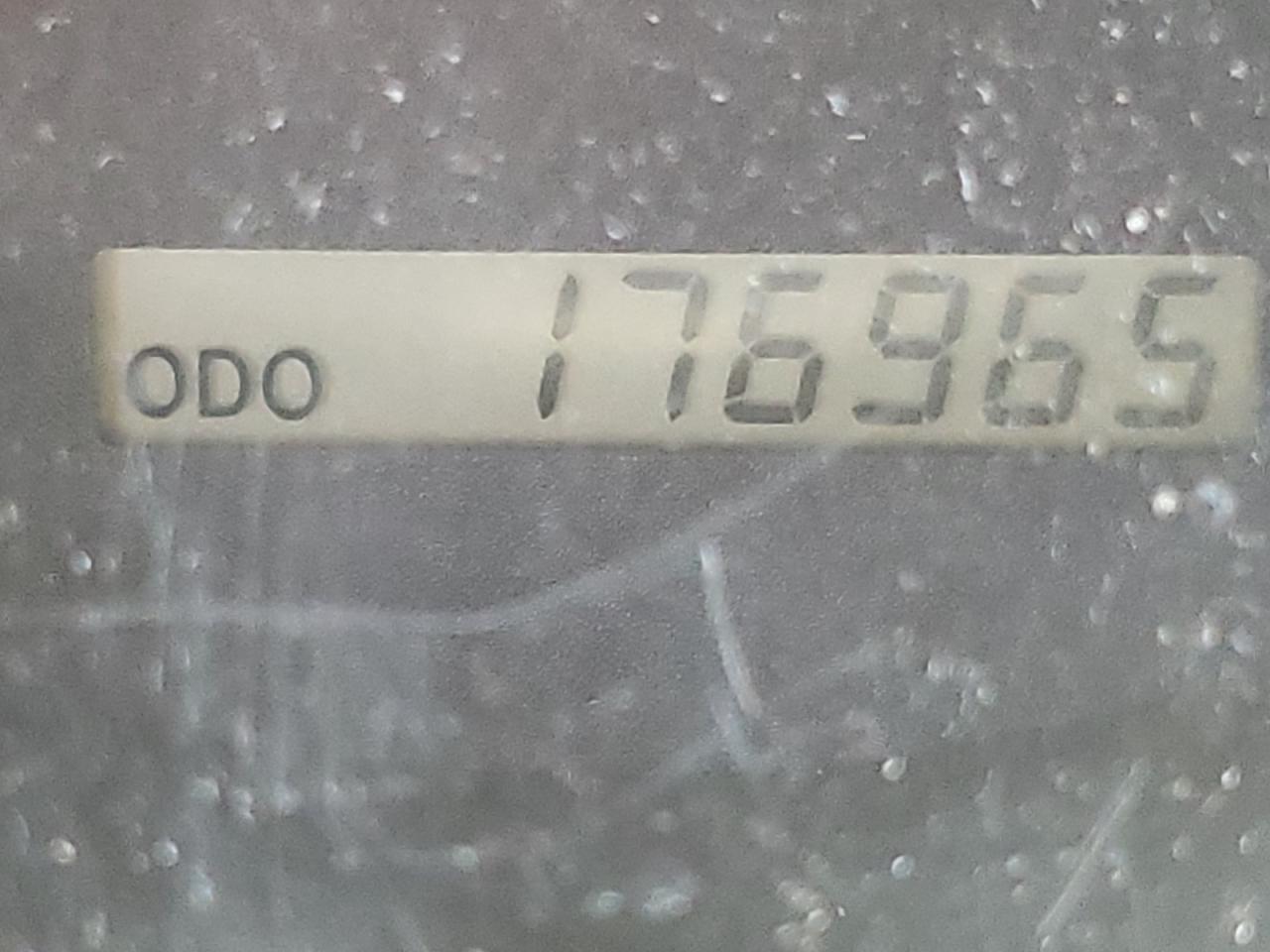 Photo 8 from auction – 2002 TOYOTA HIGHLANDER with VIN JTEHD21A920017811