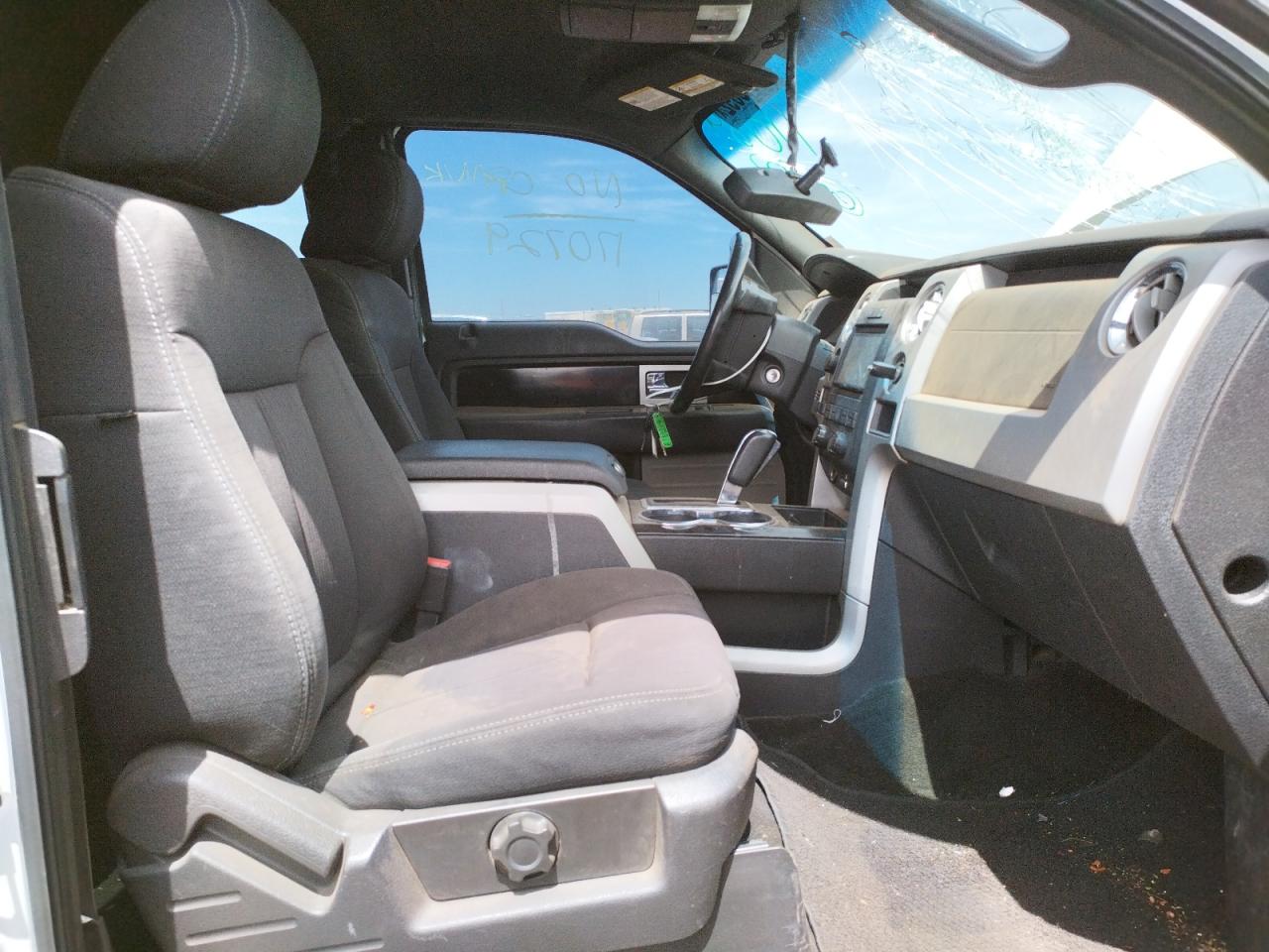 Photo 5 from auction – 2011 FORD F150 SUPER with VIN 1FTFX1EF7BKD78820