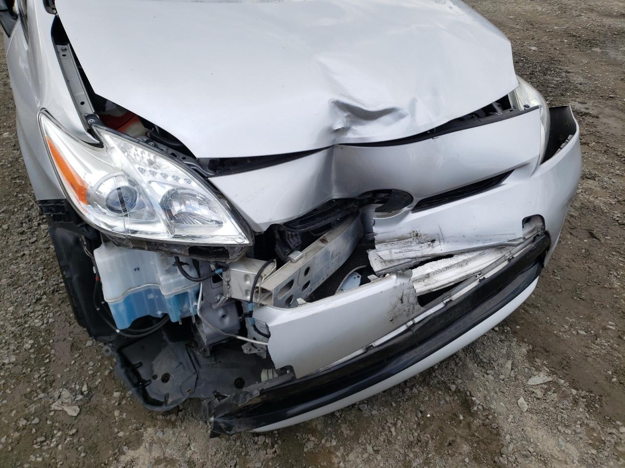Photo 9 from auction – 2013 TOYOTA PRIUS with VIN JTDKN3DU0D0342885