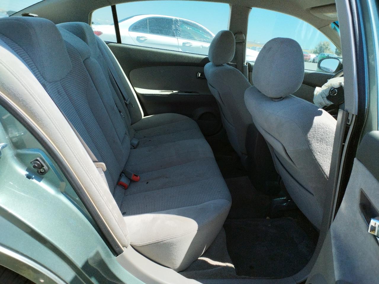Photo 6 from auction – 2005 NISSAN ALTIMA S with VIN 1N4AL11D75C197165