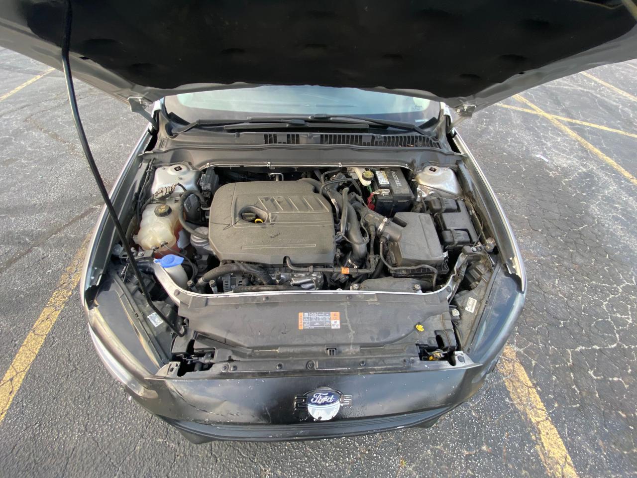 Photo 7 from auction – 2014 FORD FUSION SE with VIN 3FA6P0HD5ER173846