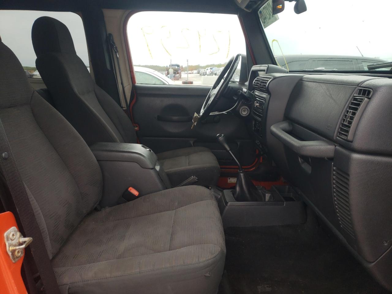 Photo 5 from auction – 2005 JEEP WRANGLER / with VIN 1J4FA64S35P363729