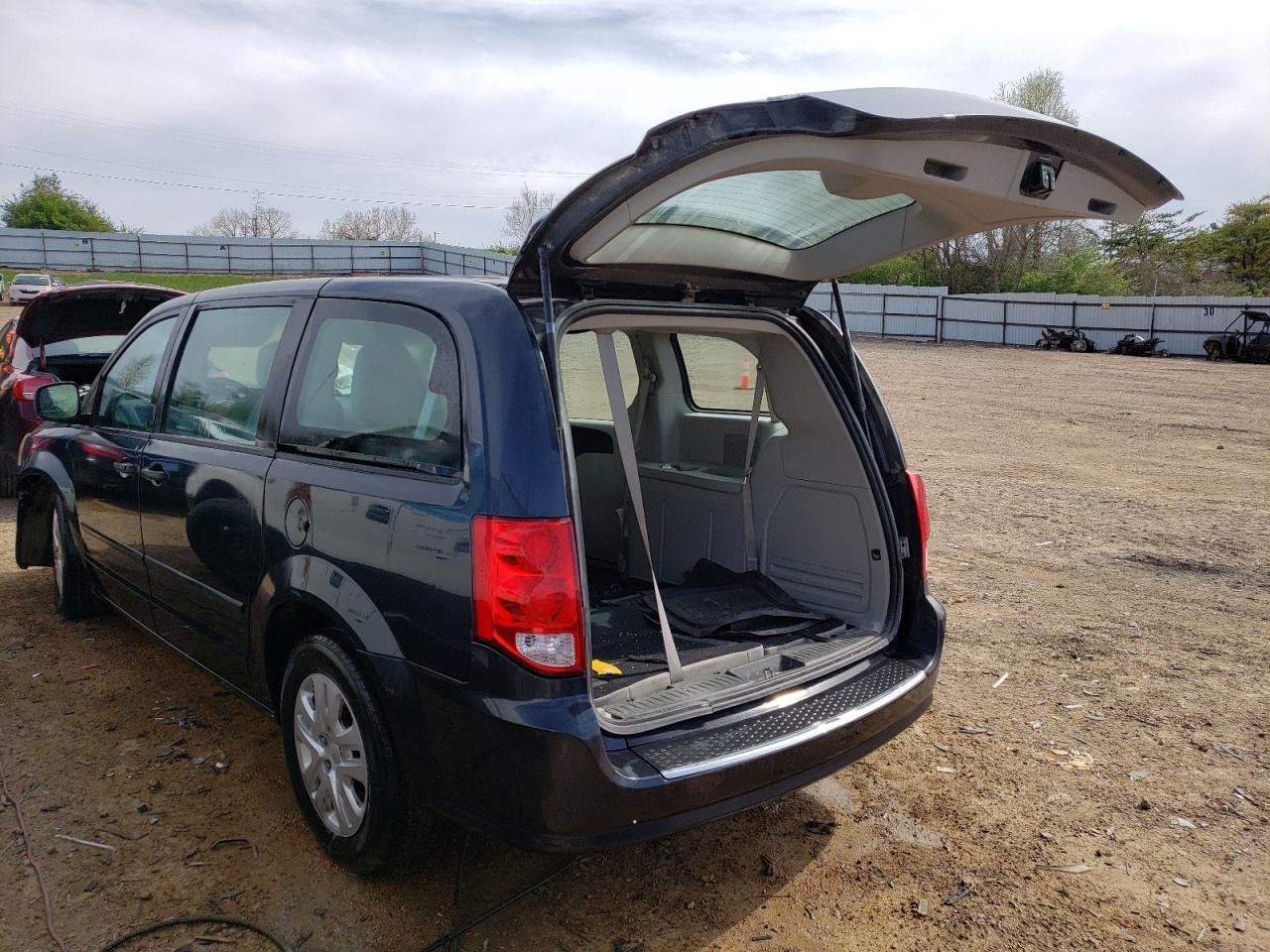 Photo 3 from auction – 2014 DODGE GRAND CARA with VIN 2C4RDGBG7ER226256