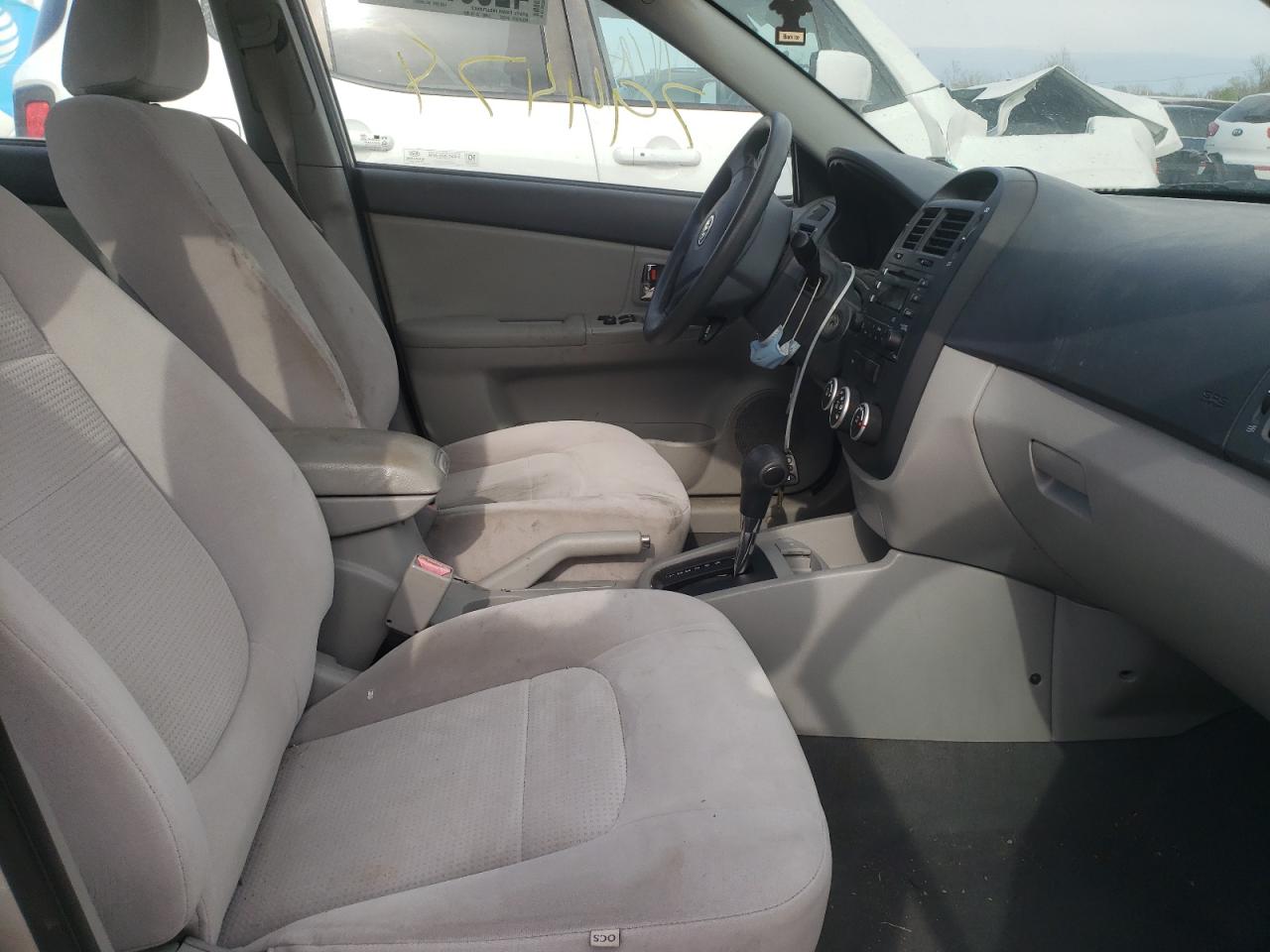 Photo 5 from auction – 2008 KIA SPECTRA EX with VIN KNAFE121785524006