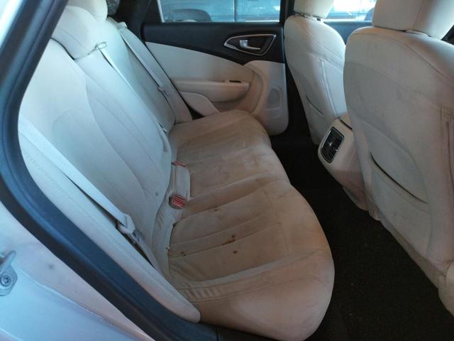Photo 6 from auction – 2015 CHRYSLER 200 LIMITE with VIN 1C3CCCAB1FN721420