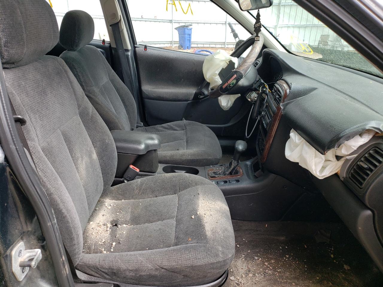 Photo 5 from auction – 2000 SATURN LS1 with VIN 1G8JU52F3YY660953