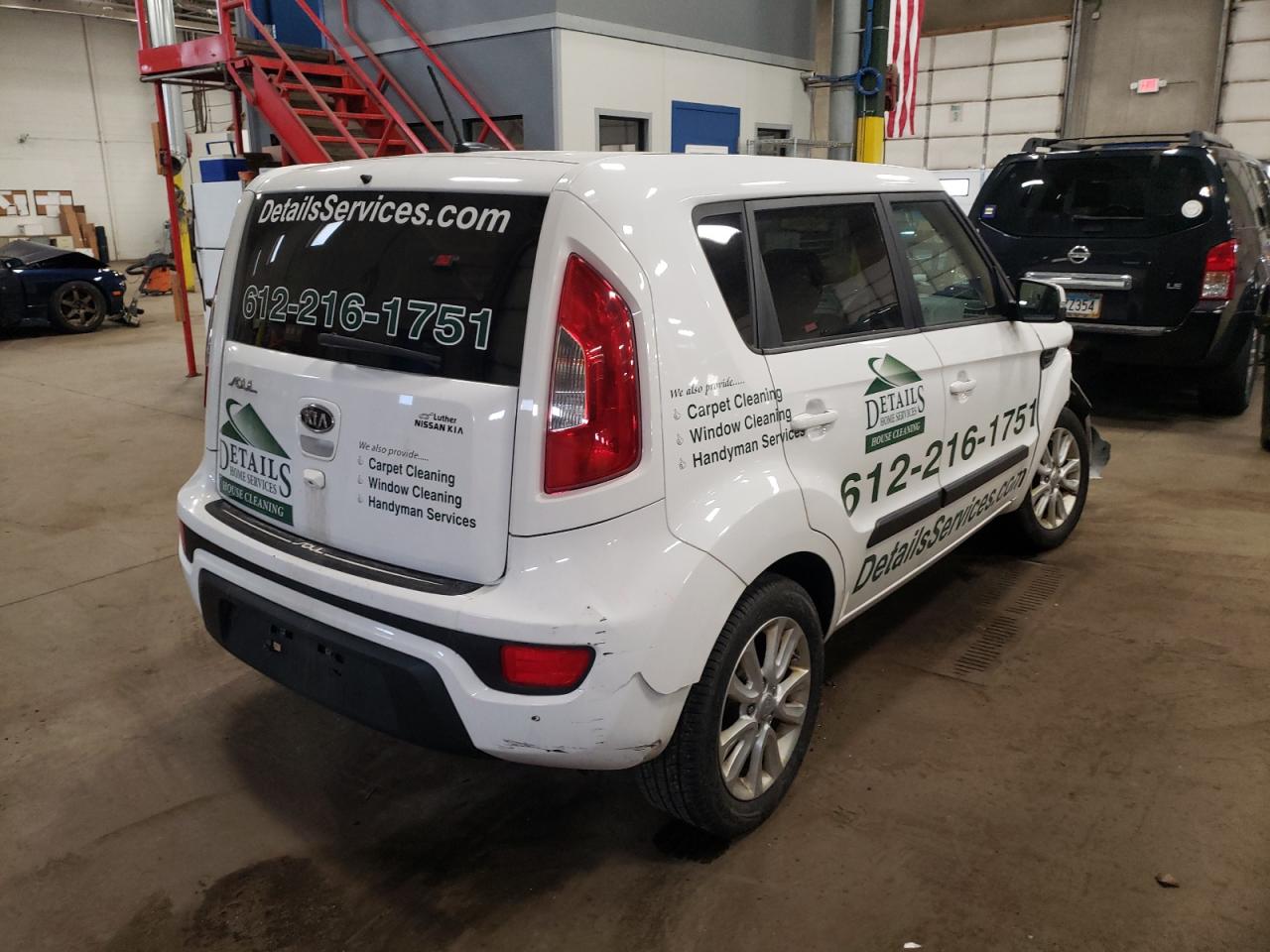 Photo 4 from auction – 2012 KIA SOUL with VIN KNDJT2A68C7363457
