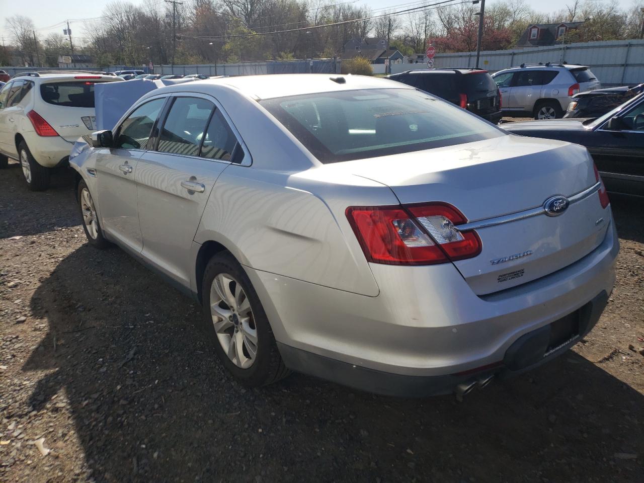 Photo 3 from auction – 2012 FORD TAURUS SEL with VIN 1FAHP2EW9CG119142