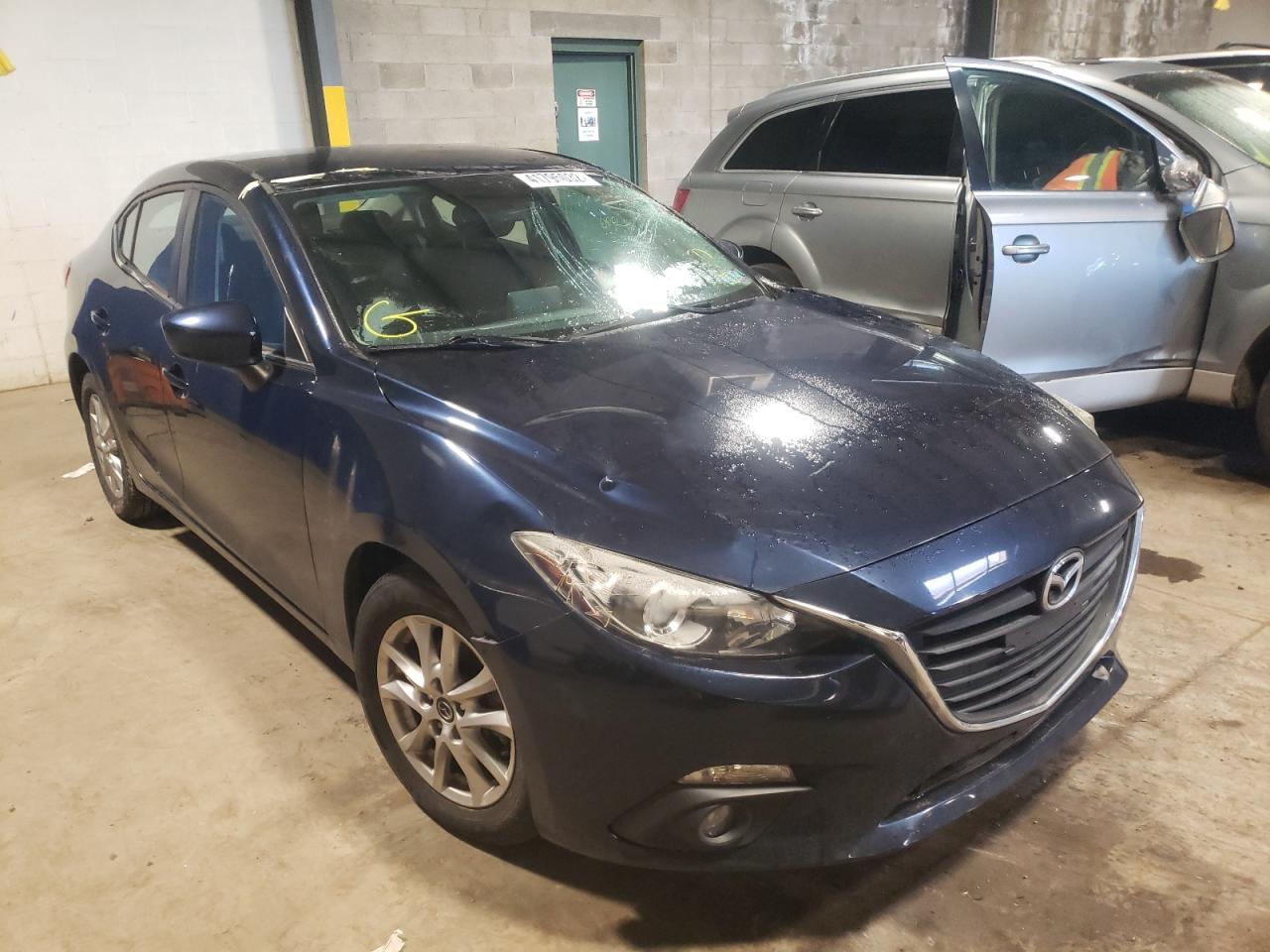 MAZDA 3 TOURING 2015 with VIN JM1BM1V72F1268592 - Photo from auction