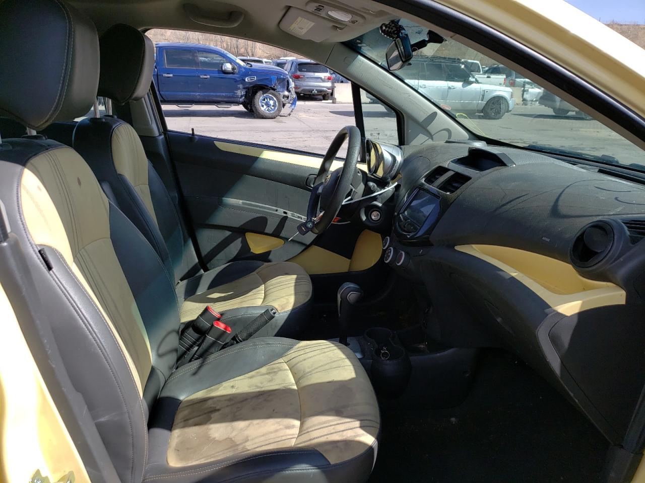 Photo 5 from auction – 2013 CHEVROLET SPARK 1LT with VIN KL8CD6S98DC540872