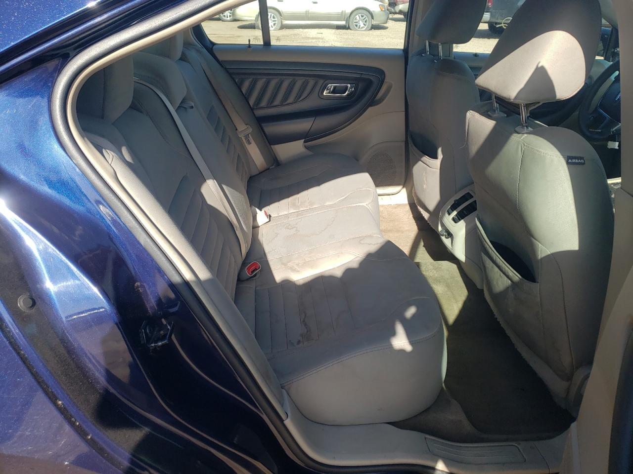 Photo 6 from auction – 2011 FORD TAURUS SE with VIN 1FAHP2DWXBG188700