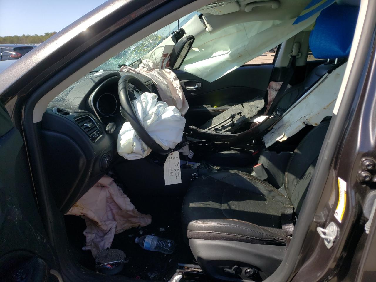 Photo 5 from auction – 2021 JEEP COMPASS LI with VIN 3C4NJDCB4MT512246