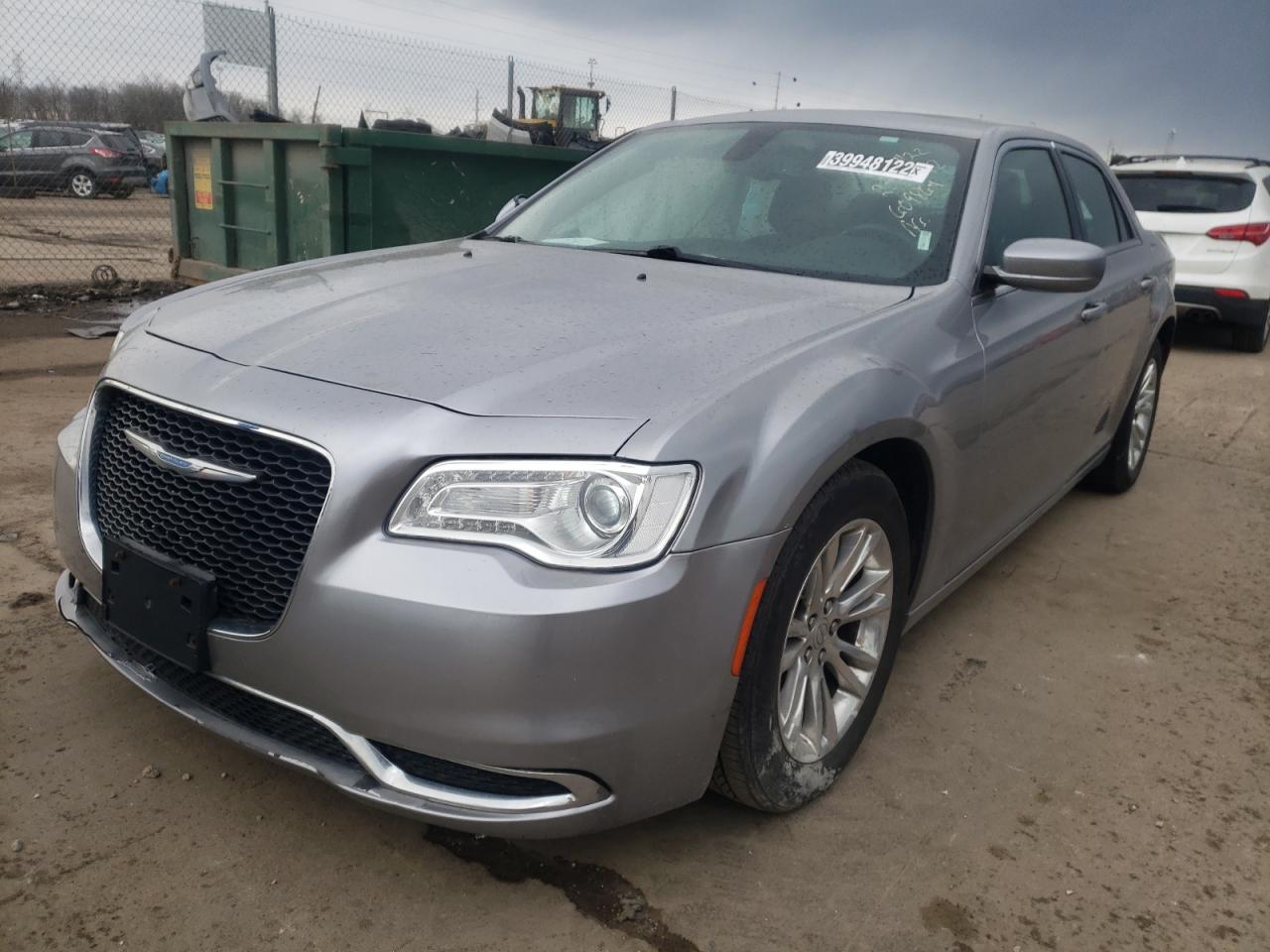 Photo 2 from auction – 2017 CHRYSLER 300 LIMITE with VIN 2C3CCAAG9HH609864