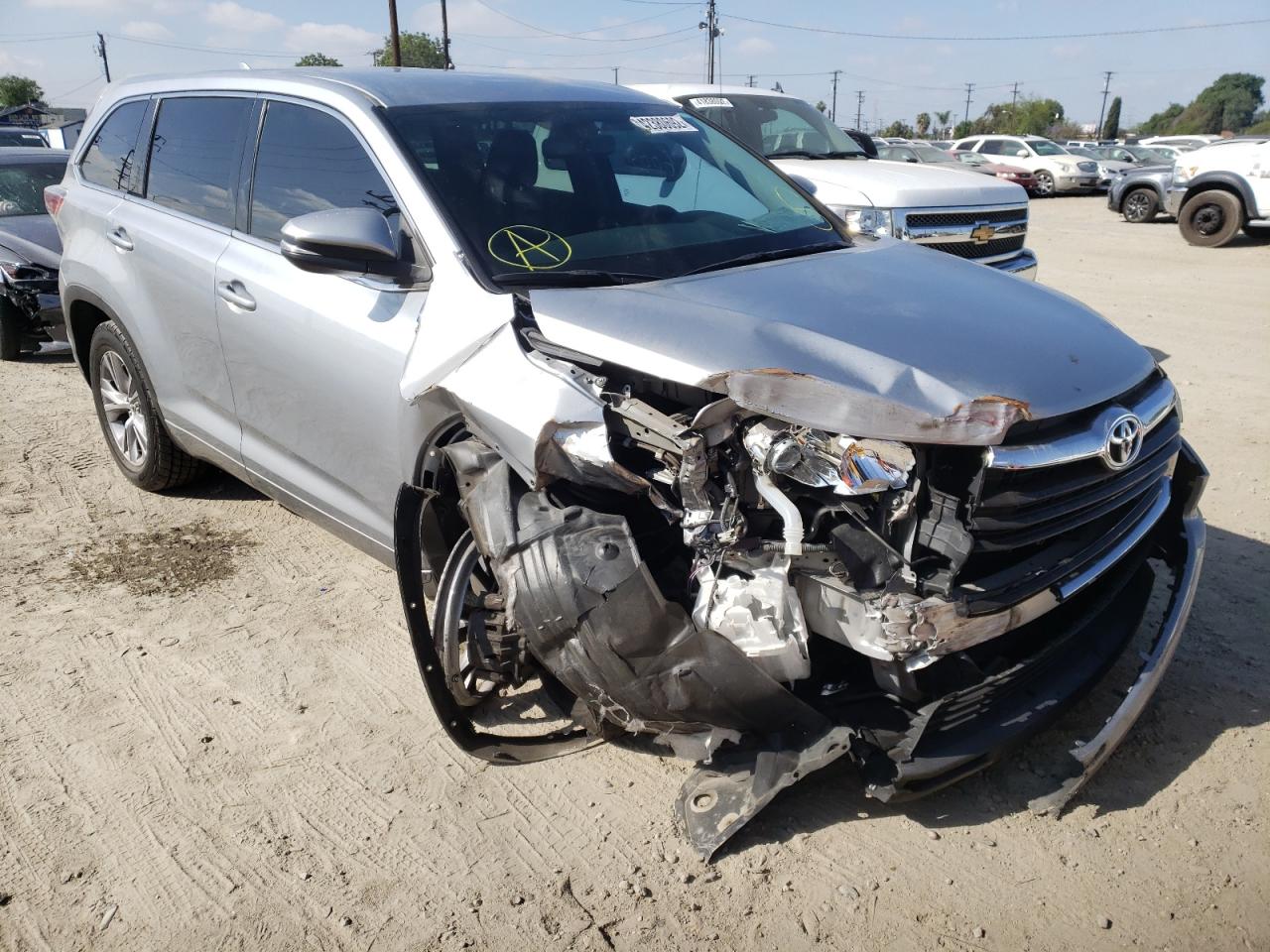 TOYOTA HIGHLANDER 2014 with VIN 5TDZKRFH7ES033147 - Photo from auction