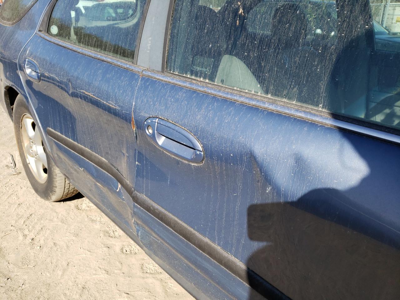 Photo 9 from auction – 2001 FORD TAURUS SE with VIN 1FAFP58U51A165974