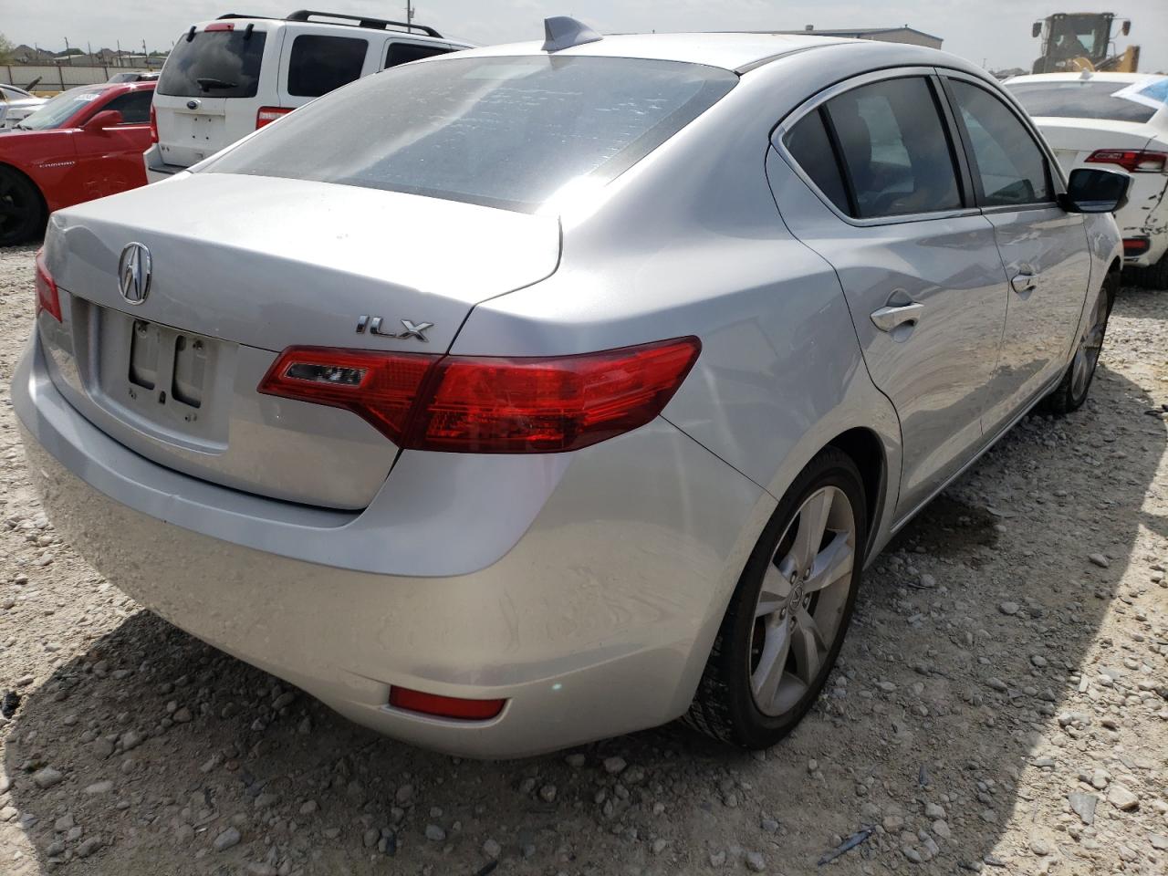 Photo 4 from auction – 2013 ACURA ILX 20 TEC with VIN 19VDE1F70DE004486