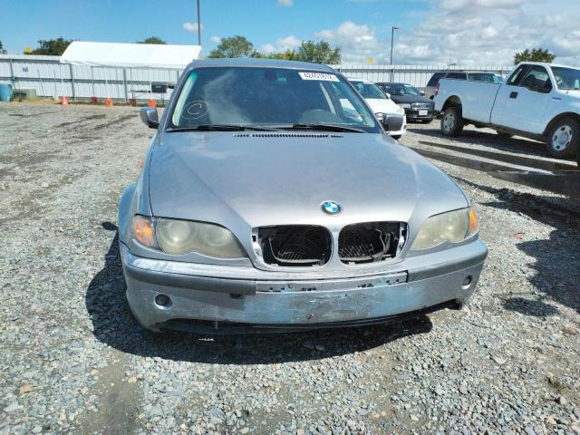 Photo 9 from auction – 2004 BMW 325 I with VIN WBAET37424NJ46283