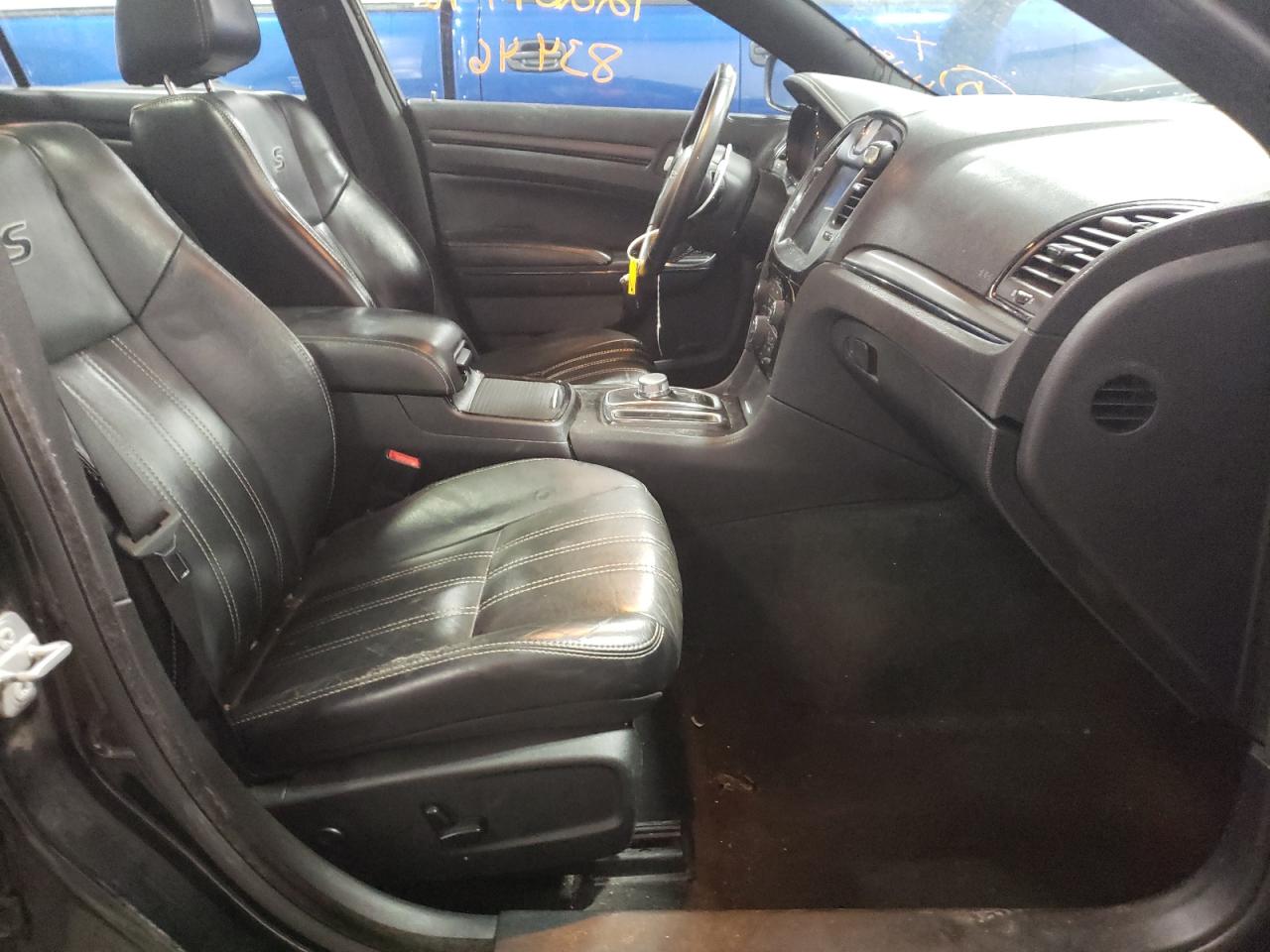 Photo 5 from auction – 2015 CHRYSLER 300 S with VIN 2C3CCAGG3FH892315