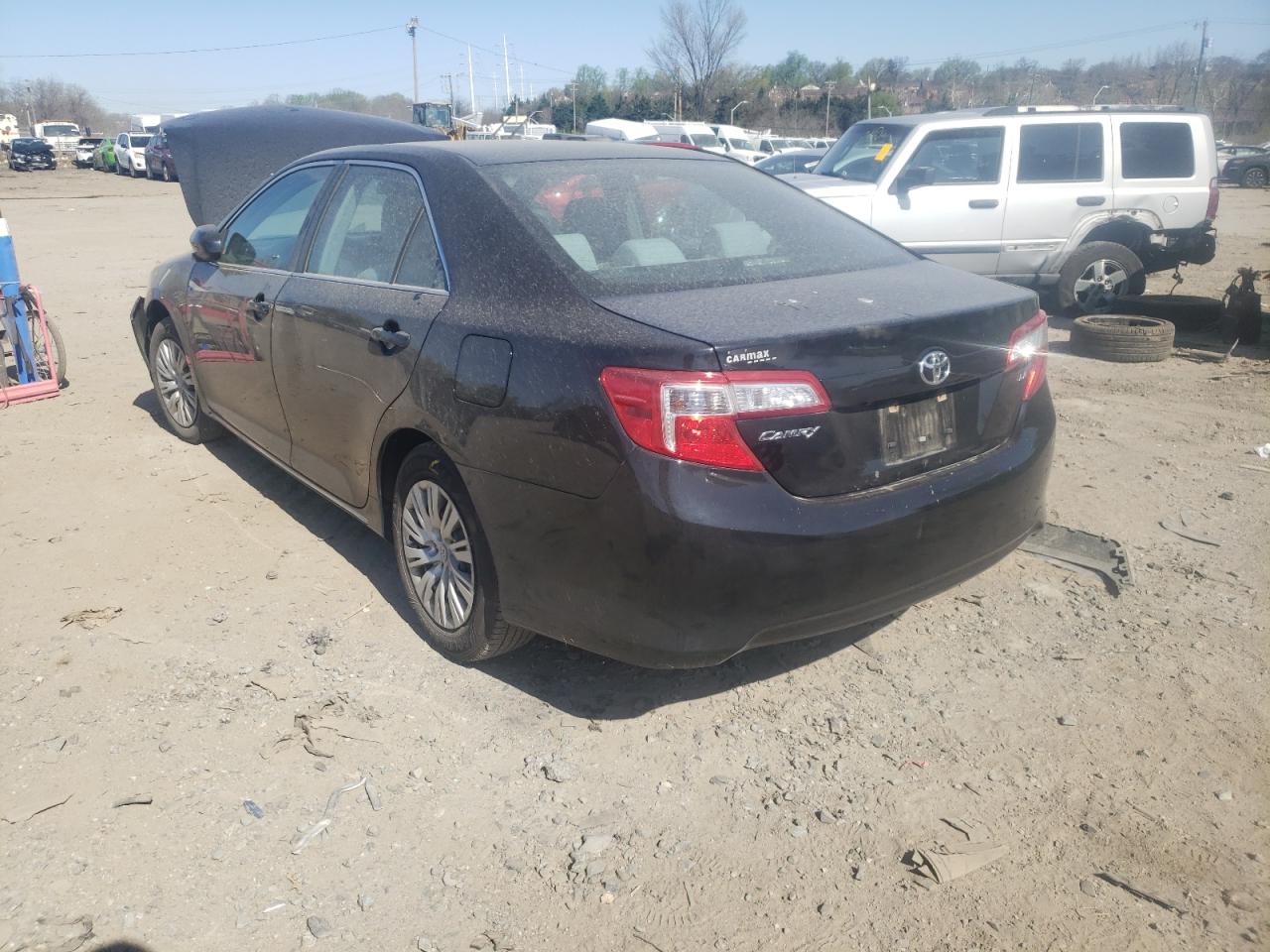 Photo 3 from auction – 2014 TOYOTA CAMRY L with VIN 4T1BF1FK7EU411171
