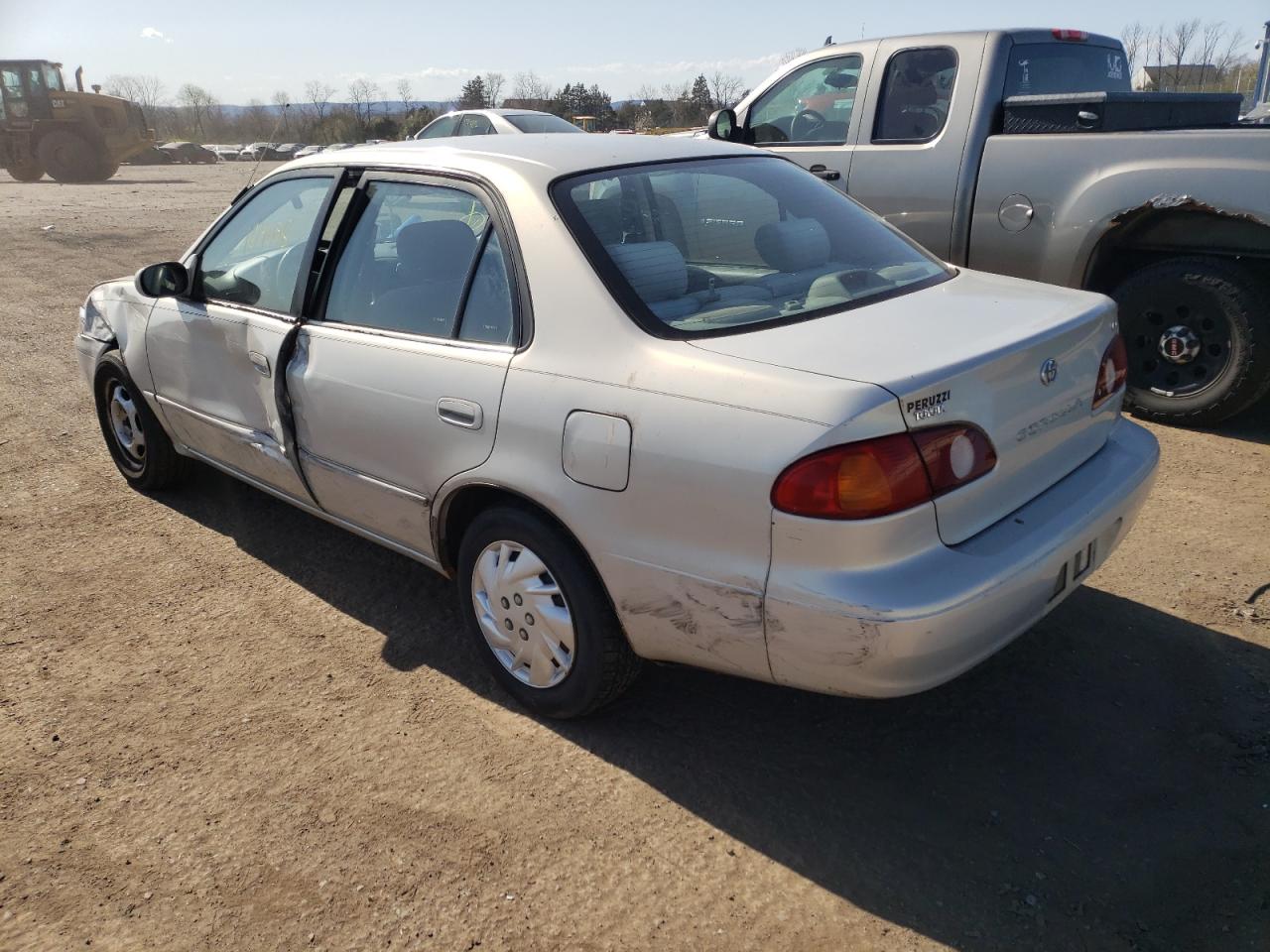 Photo 3 from auction – 2001 TOYOTA COROLLA CE with VIN 2T1BR12E61C384371